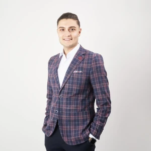 image of agent Nicholas Giandomenico